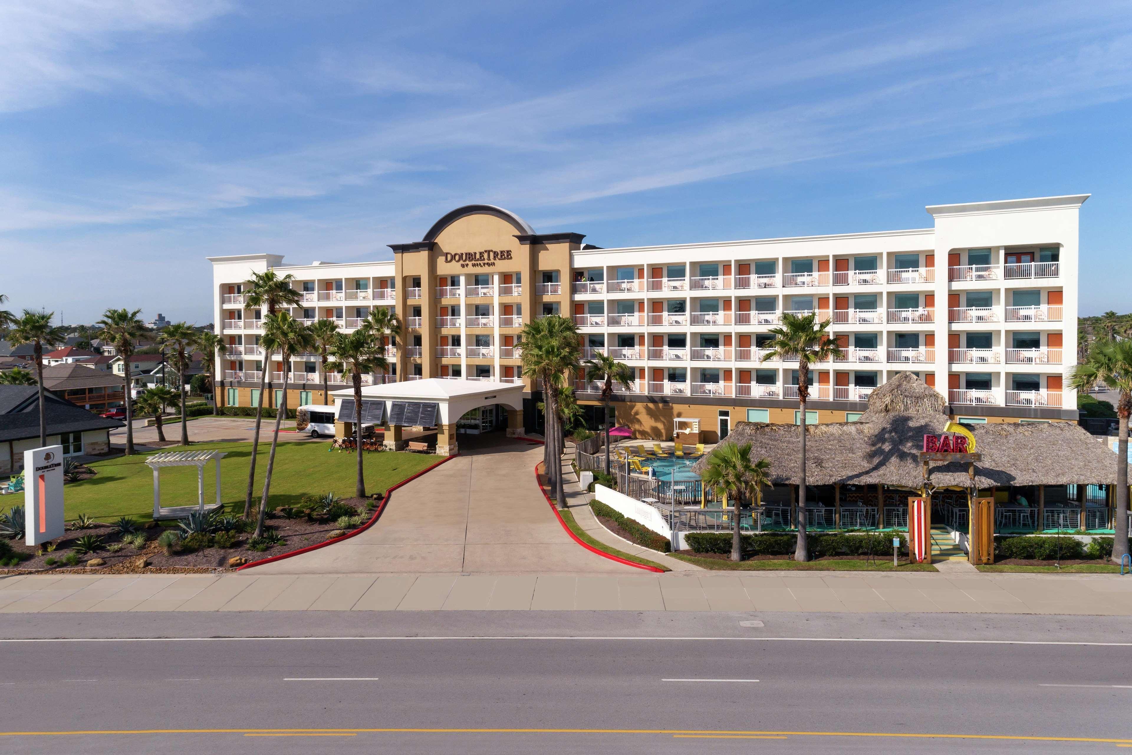 Doubletree By Hilton Galveston Beach Exterior photo