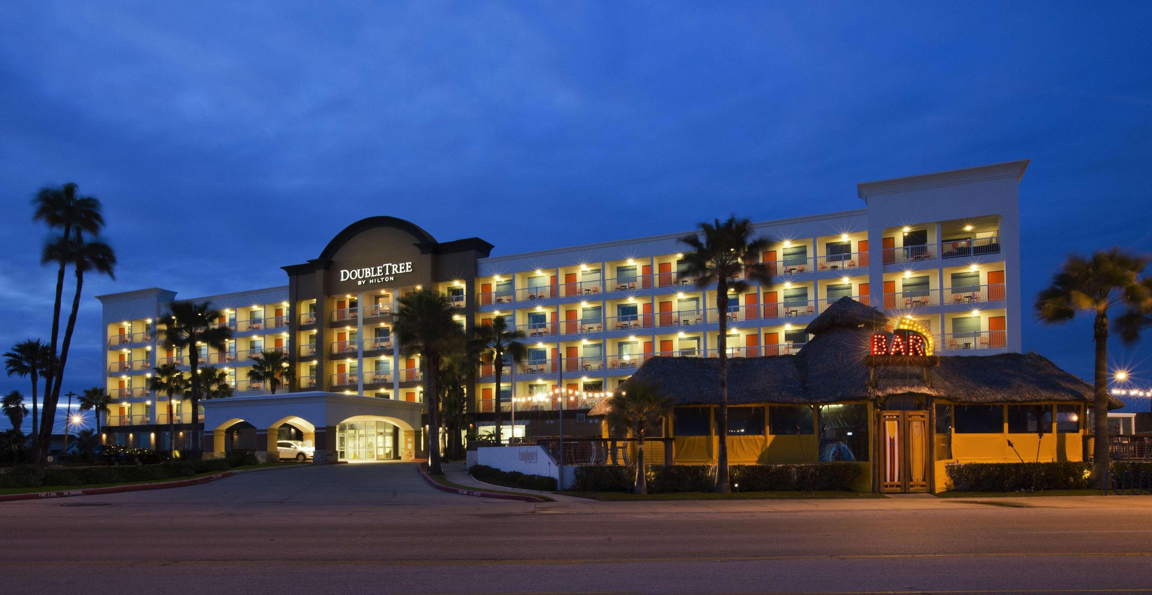 Doubletree By Hilton Galveston Beach Exterior photo