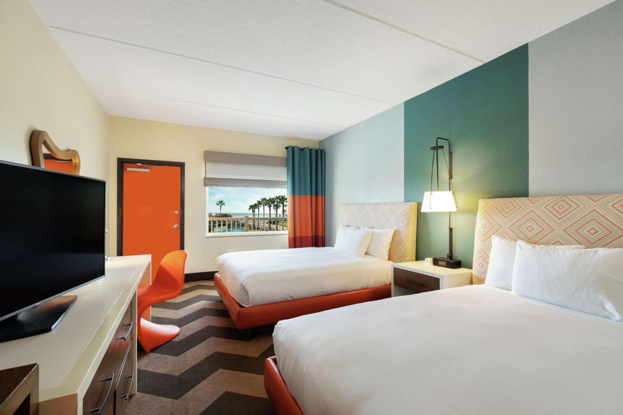 Doubletree By Hilton Galveston Beach Exterior photo