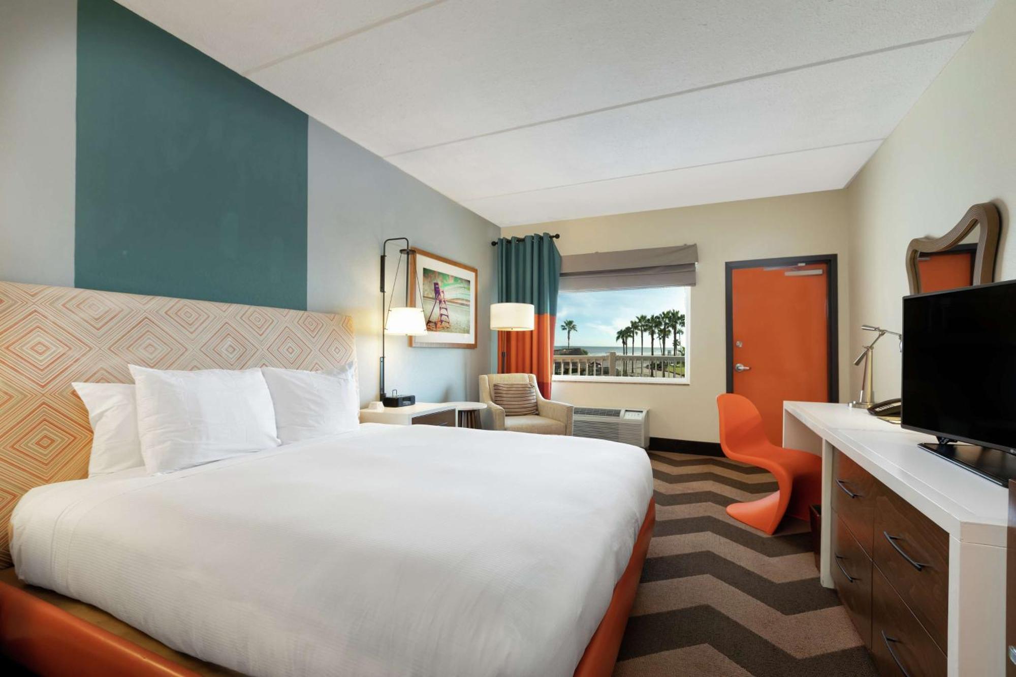 Doubletree By Hilton Galveston Beach Exterior photo