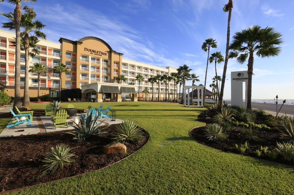 Doubletree By Hilton Galveston Beach Exterior photo